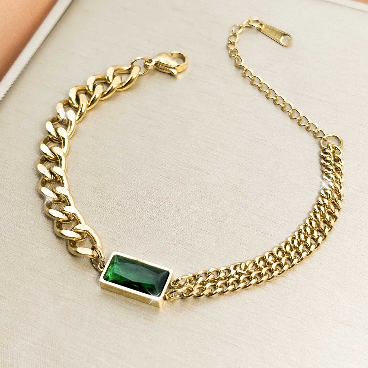 Goldfarbenes Smaragdoptik Zirkonia Armband