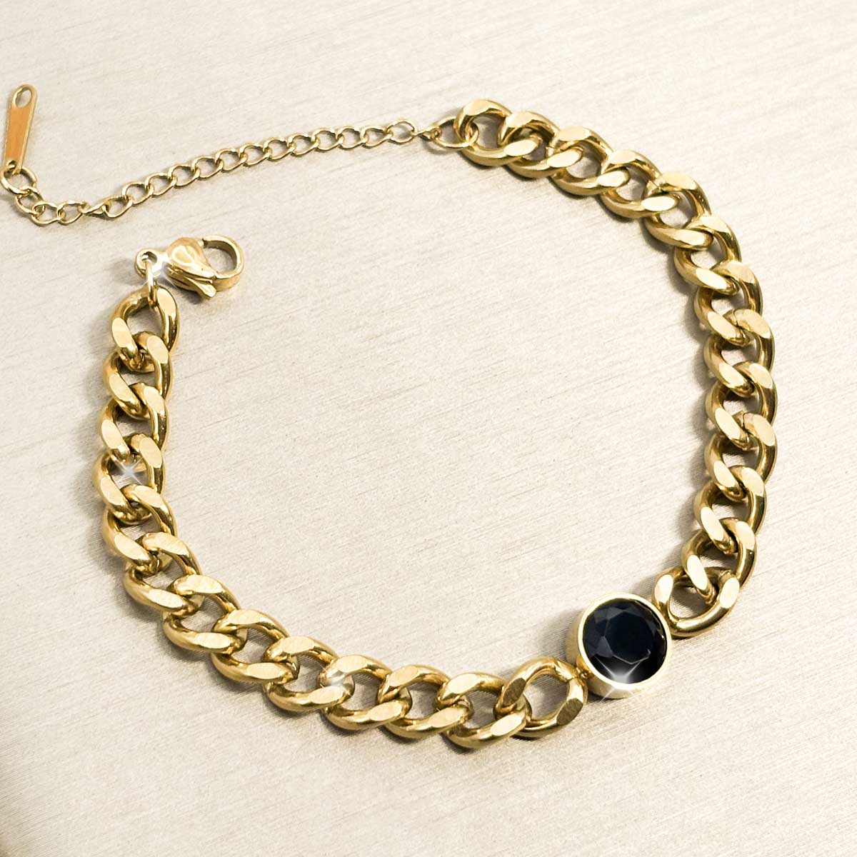 Goldfarbenes Panzerketten Armband