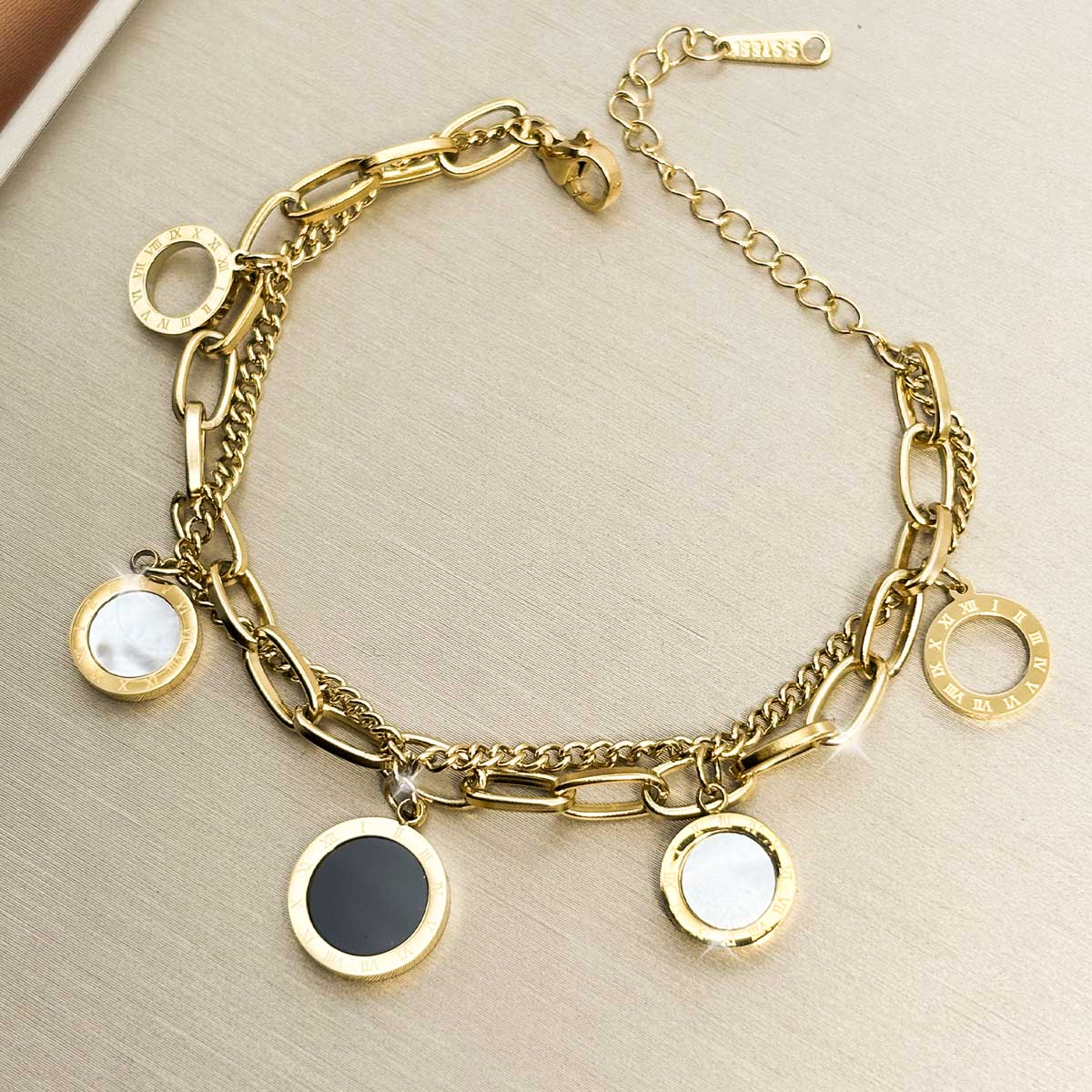 Charm Armband