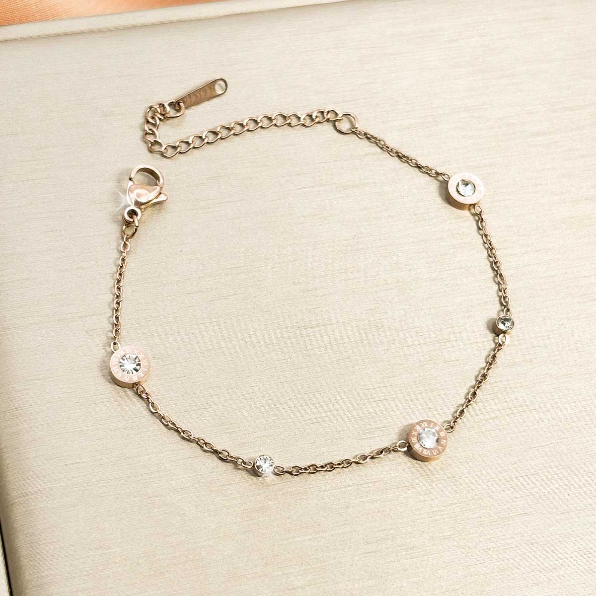 Rosegoldfarbenes Zirkonia Armband