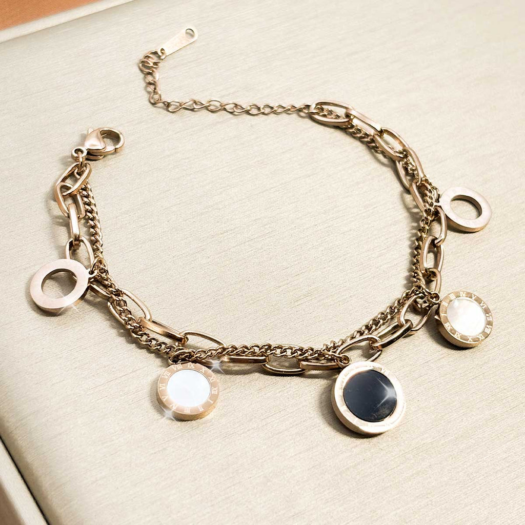Rosegoldfarbenes Charm Armband