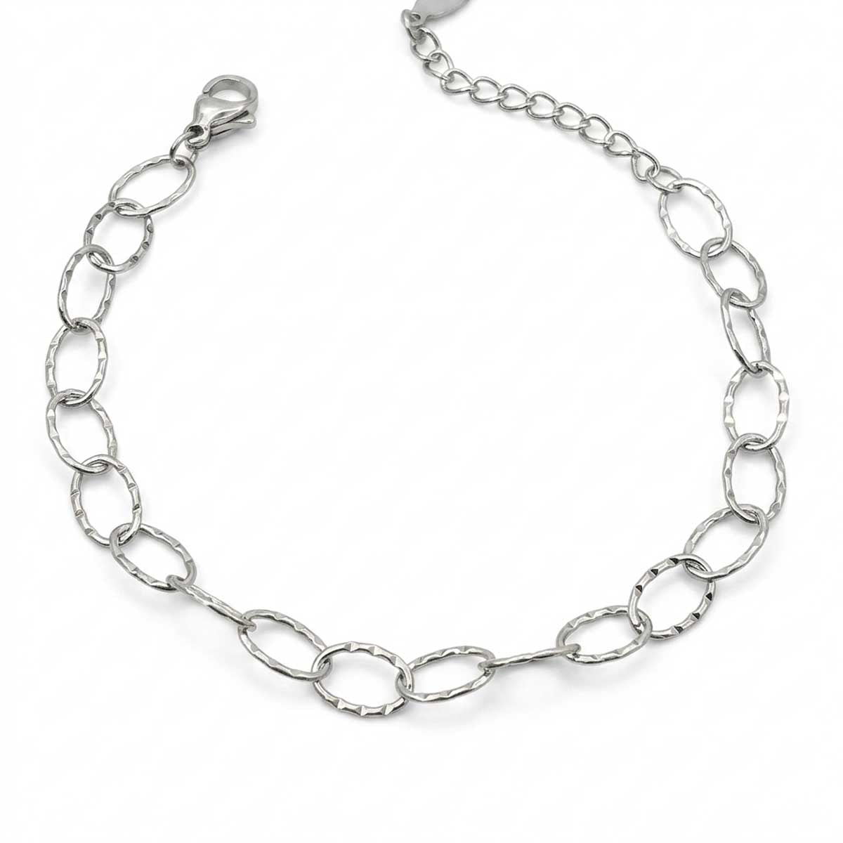 Silberfarbenes Damen-Armband aus Edelstahl mit gemusterten, länglichen Kettengliedern, Hauptfoto
