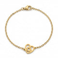 Romantisches goldfarbenes Damen-Armband aus Edelstahl mit einem offenen, mehrteiligen Herz-Anhänger, Hauptfoto