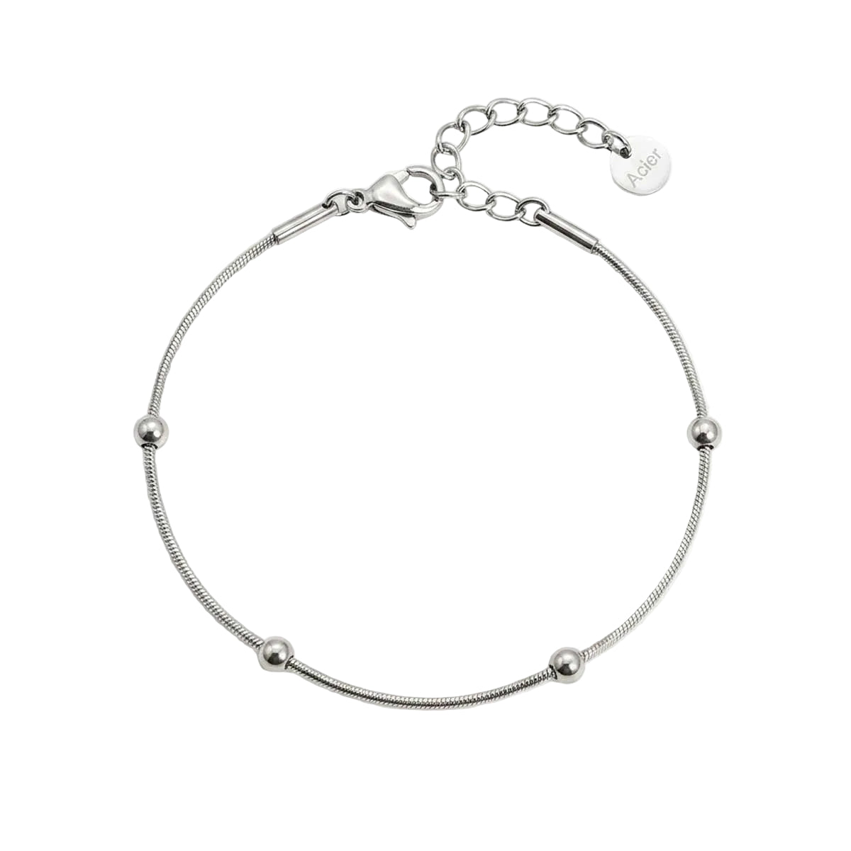 Silberfarbenes Edelstahl-Armband für Damen aus feiner Schlangenkette mit dezent integrierten Metallkugeln, Hauptfoto.