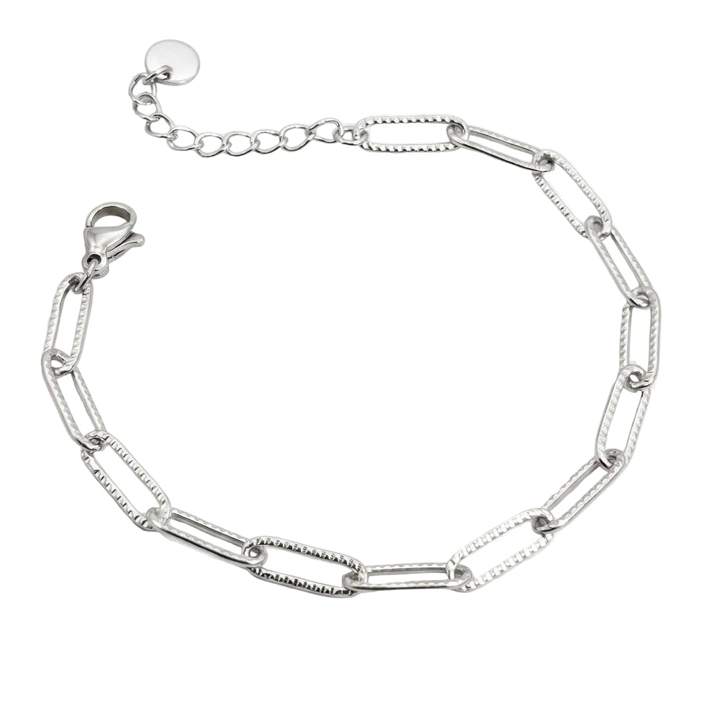 Silberfarbenes Damen-Armband aus Edelstahl mit länglichen, filigran gemusterten Kettengliedern, Hauptfoto