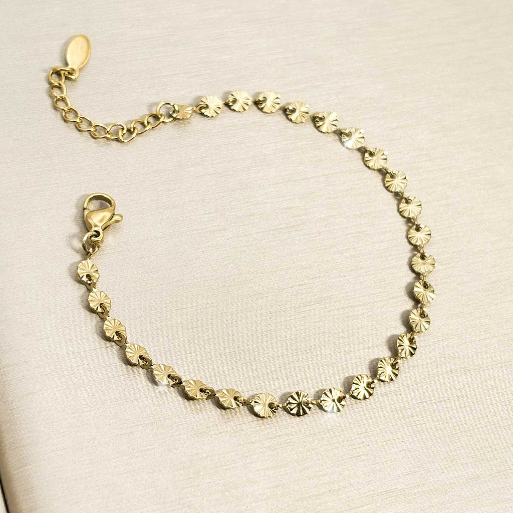 Goldfarbenes Plättchen Armband