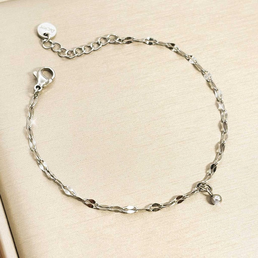 Silberfarbenes Kugel Armband