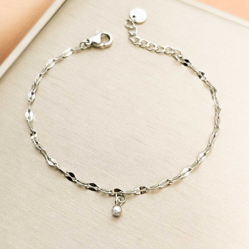 Silberfarbenes Kugel Armband