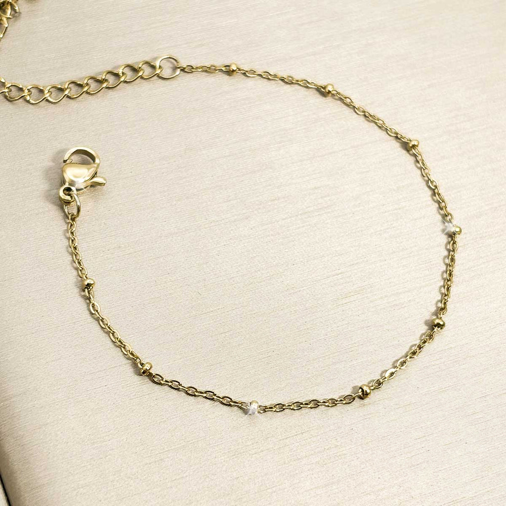 Goldfarbenes Filigran Armband