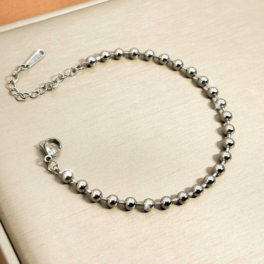 Silberfarbenes Kugel Armband