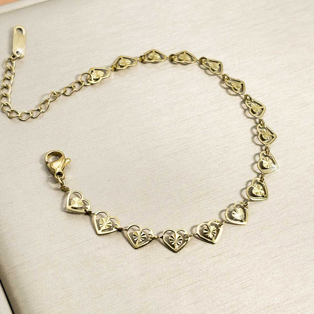Goldfarbenes Herz Armband