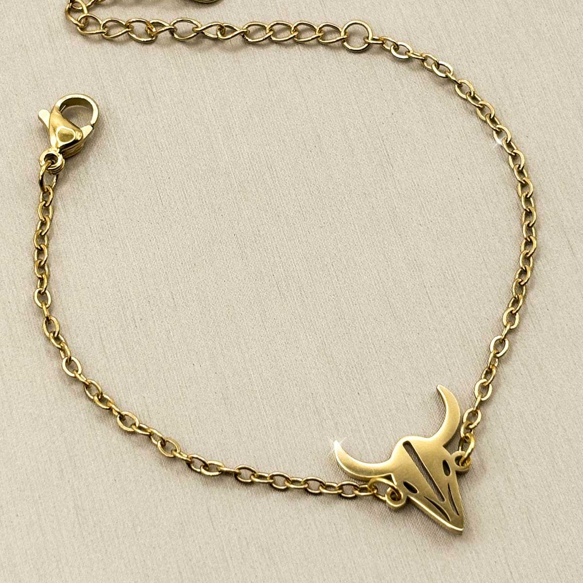 Stierschädel Motiv Armband