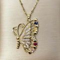 Damen Halskette Goldfarben mit großem Schmetterling Anhänger, Vorderansicht.