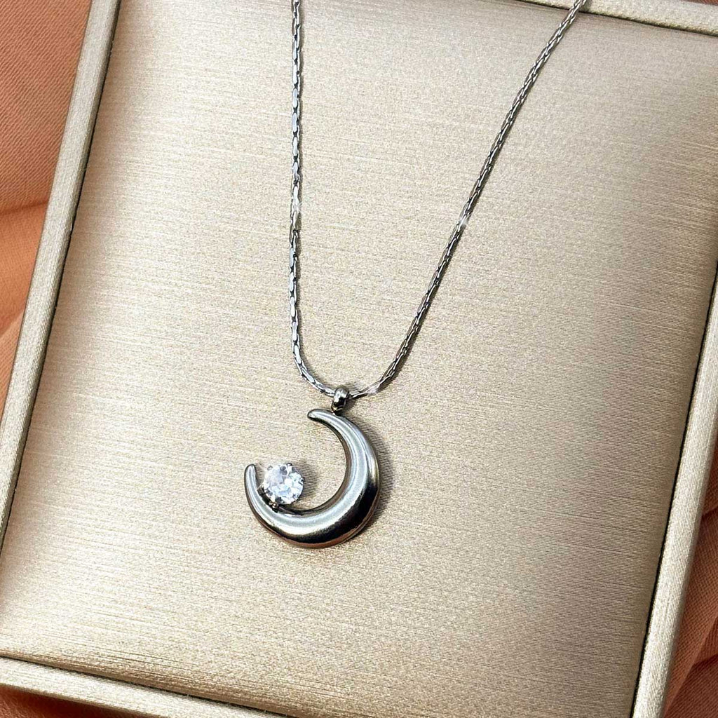 Zirkonia Mond Halskette