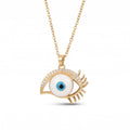 Goldfarbene Edelstahl-Halskette für Damen mit einem auffälligen Auge-Anhänger im Nazar-Design mit langen Wimpern und hellem Inlay, Hauptfoto