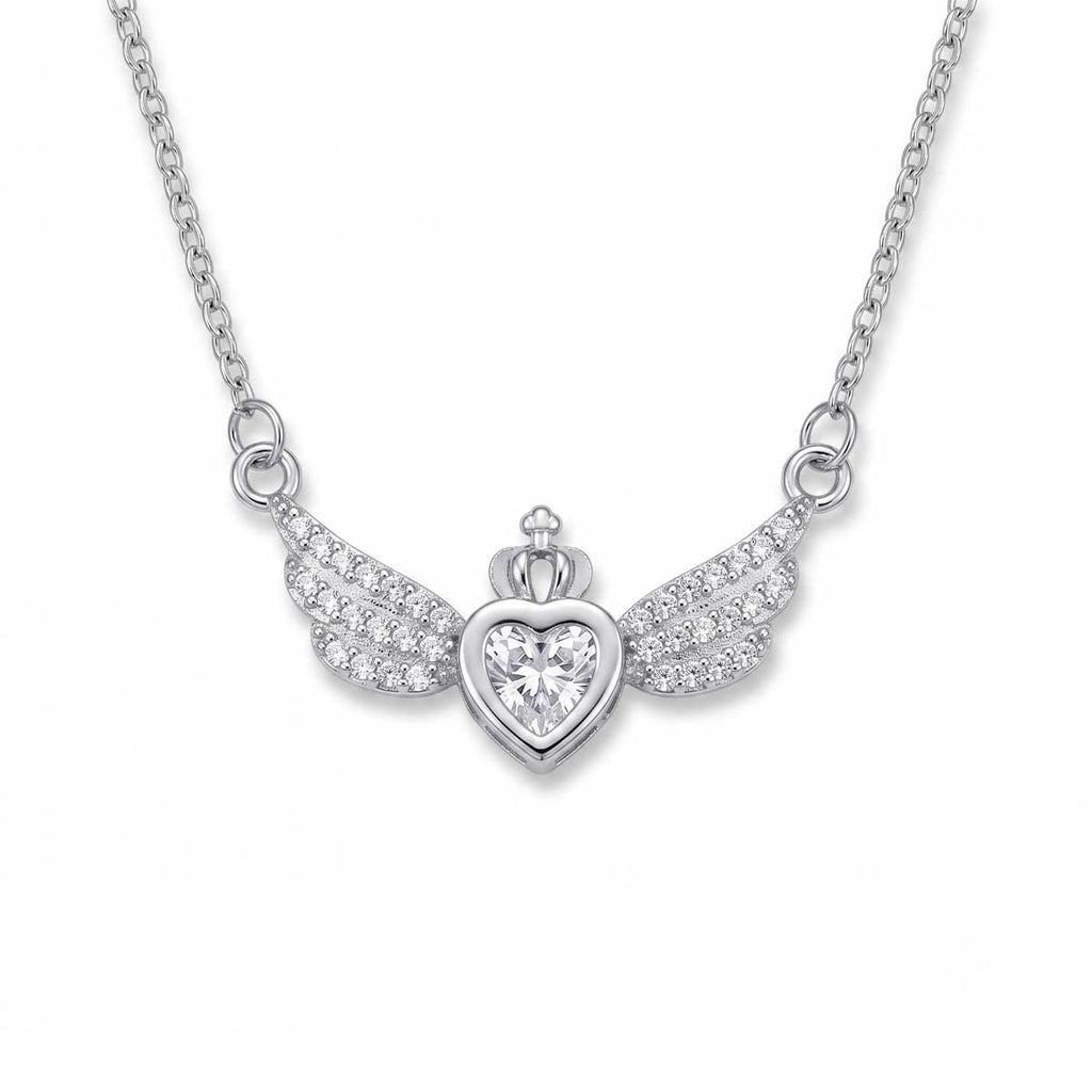 Silberfarbene Edelstahl-Halskette für Damen im Collier-Stil mit einem zentralen Herz-Zirkonia, umrahmt von weit ausgestreckten Engelsflügeln, Hauptfoto.